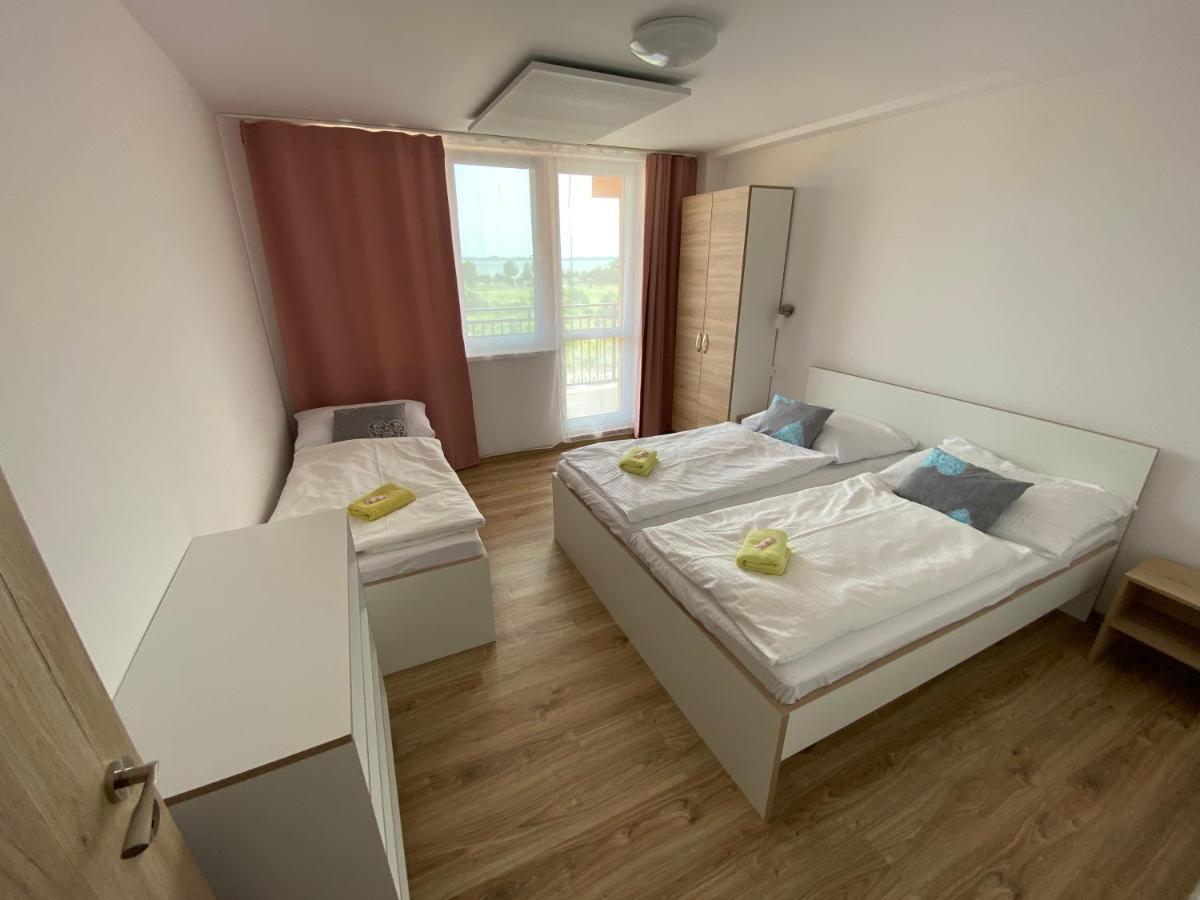 Hotel Felicia Kaluža 外观 照片