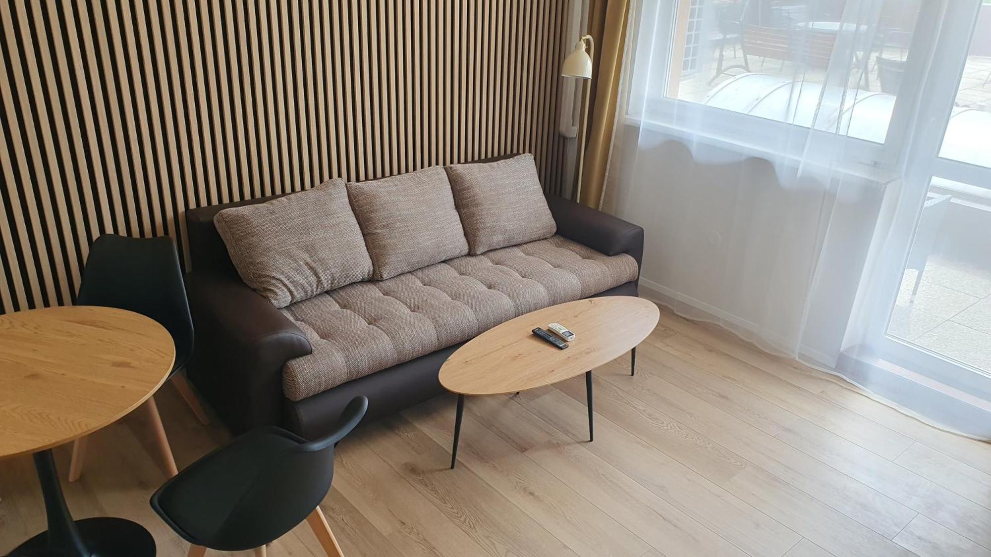 Hotel Felicia Kaluža 外观 照片